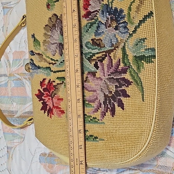 Vintage needlepoint purse, handbag 👜, great condition, real leather 👌 - Picture 12 of 16
